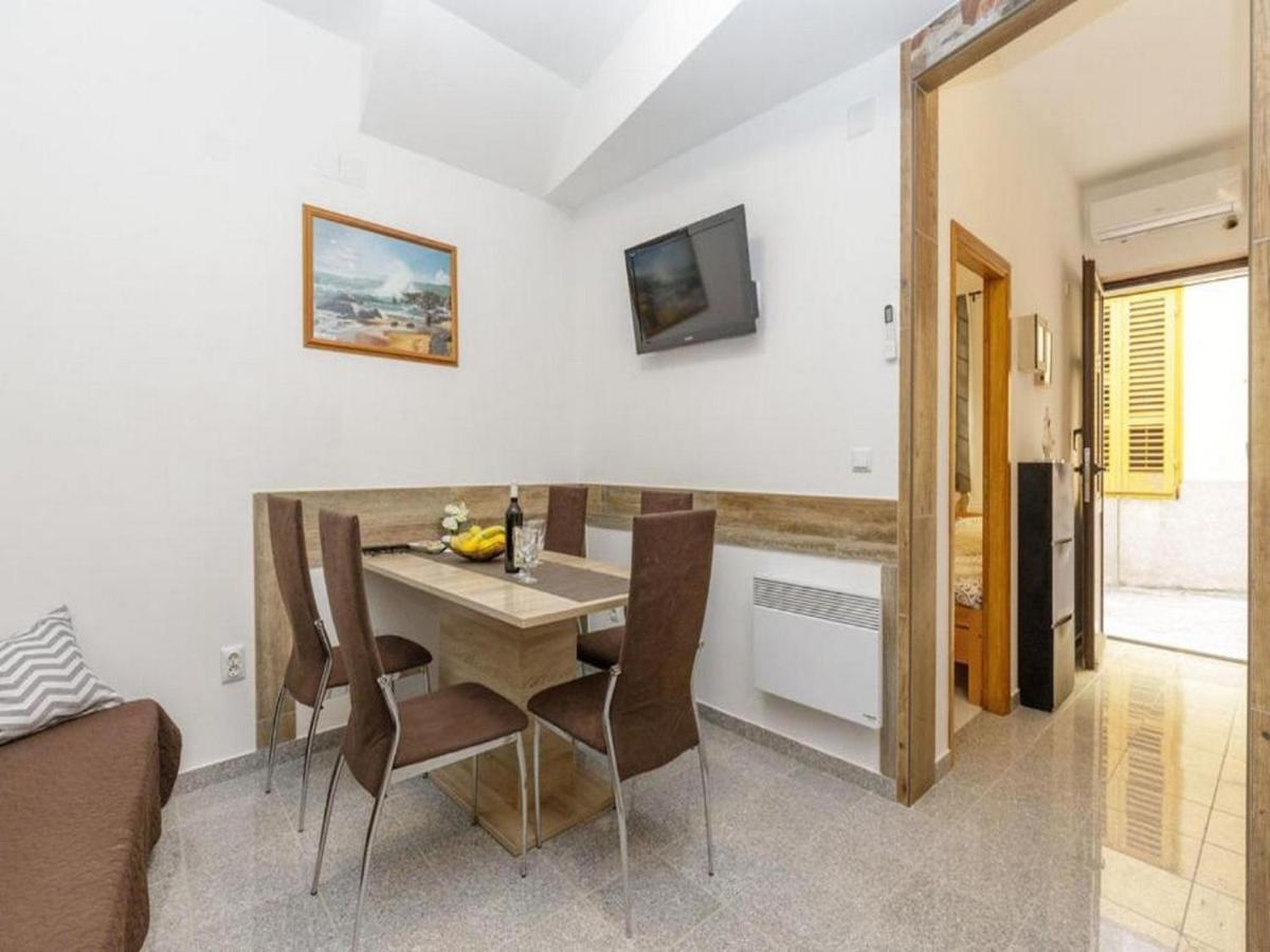 סנג' Apartment Senj מראה חיצוני תמונה